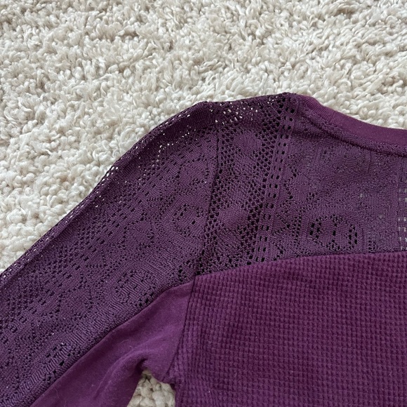 EUC Lucky Brand Lace Detailed Top in Plum Purple, XS - Picture 5 of 5